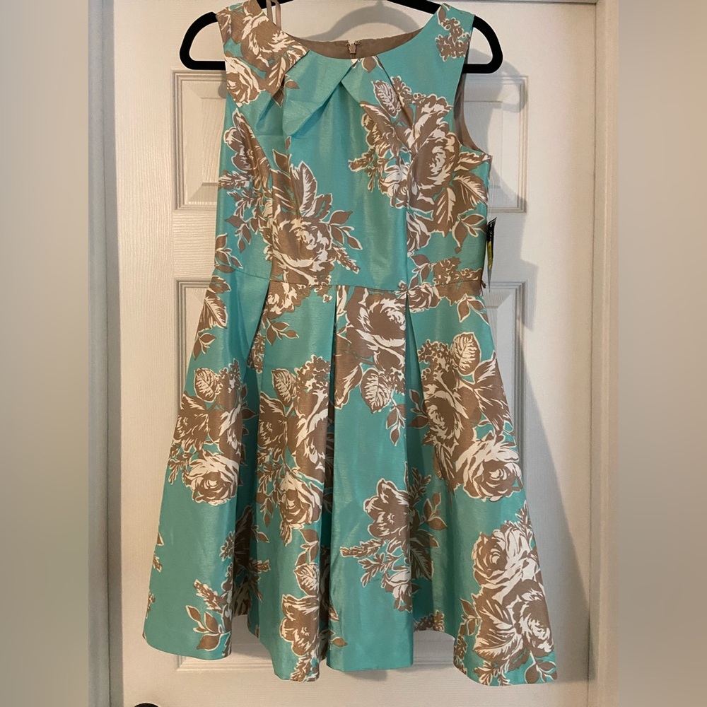 Jessica Howard Floral Maxi Dress in Teal and Brown